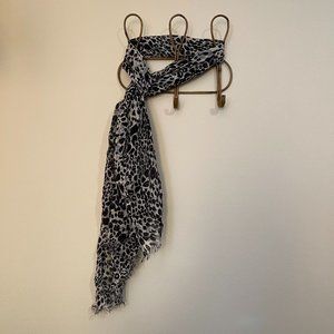Calvin Klein Leopard print lightweight scarf